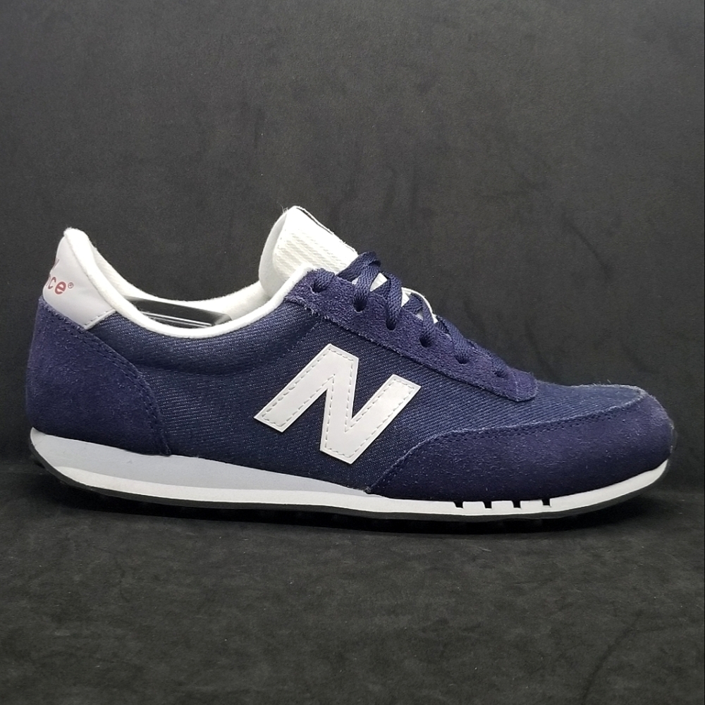 👟 New Balance 410 Denim Size 9.5 Women
